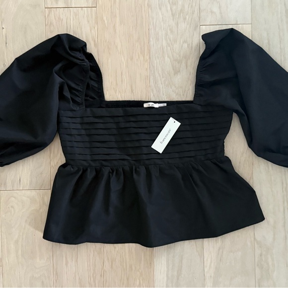 Francescas NWT Black Women's Top • Large - Picture 1 of 2